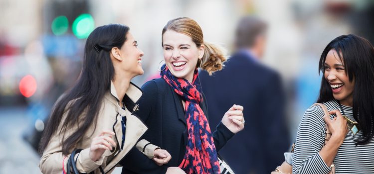 Check out these 7 tips to live luxuriously without spending a fortune