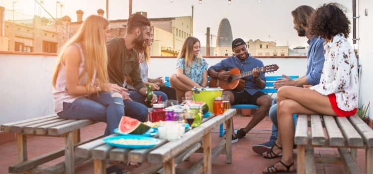 Follow these tips to learn how to have a social life on a budget