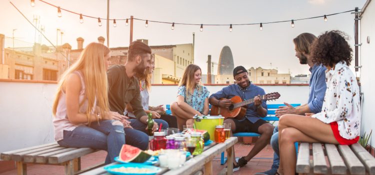 Follow these tips to learn how to have a social life on a budget