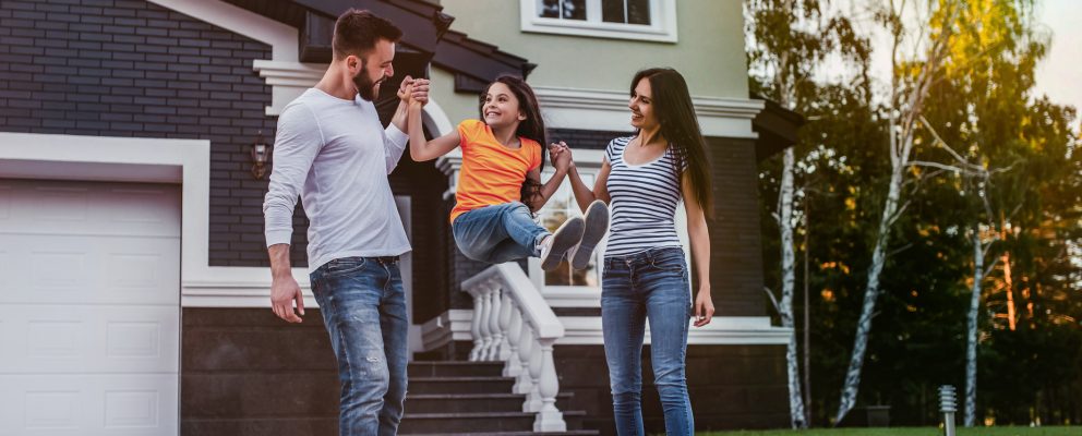 If you're looking for a bank account for busy families, this article can help.